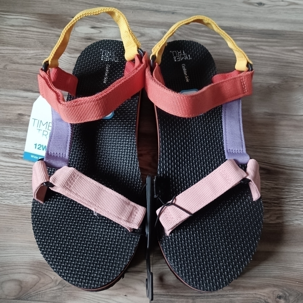 Time and Tru Women's Platform Nature Sandal Colorful Straps